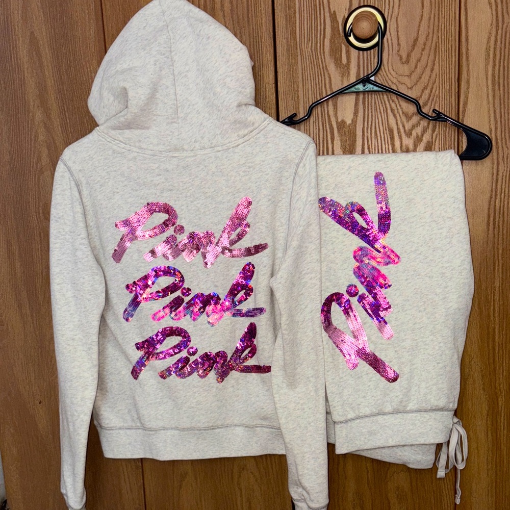 PINK Victoria’s Secret Set NWOT
